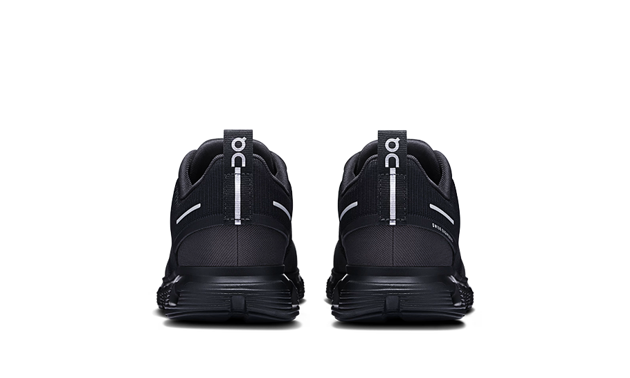 On Running Cloud 6 Waterproof Black/Schwarz Damen