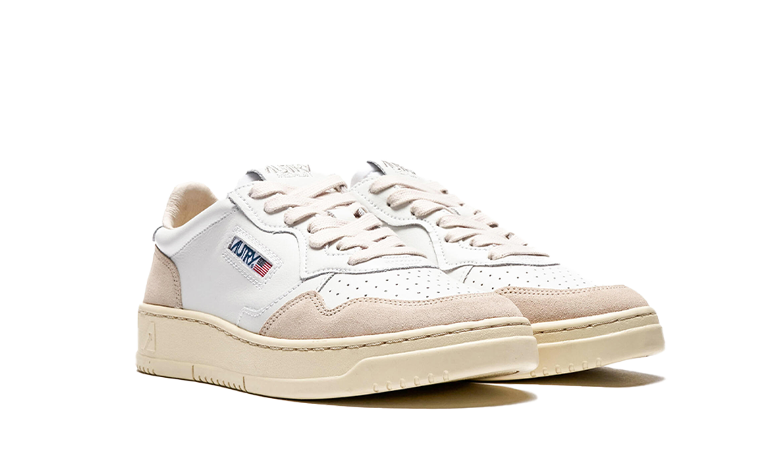 Autry Action Shoes Medalist Low "Suede White"