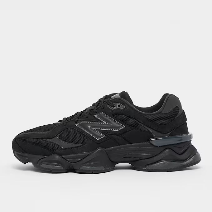 New Balance 9060 Triple Black