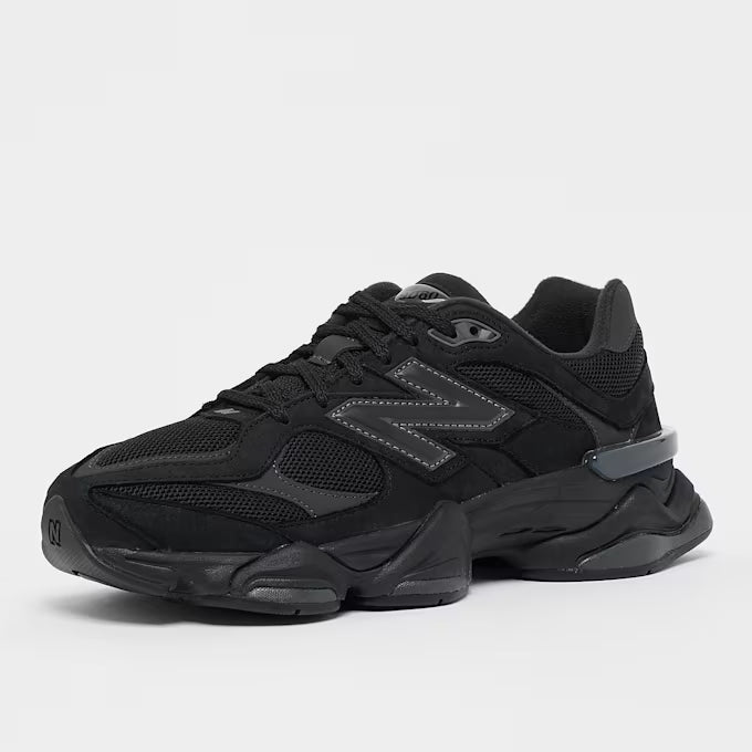 New Balance 9060 Triple Black
