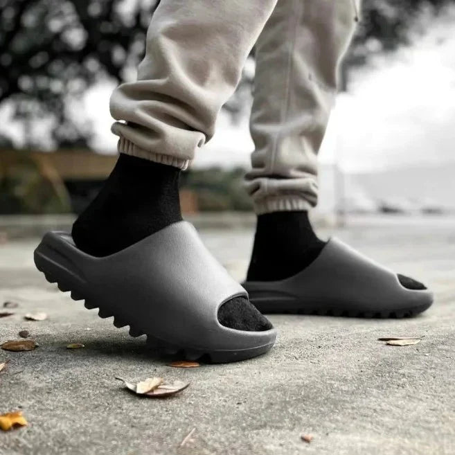 Adidas Yeezy Slide Dark Onyx