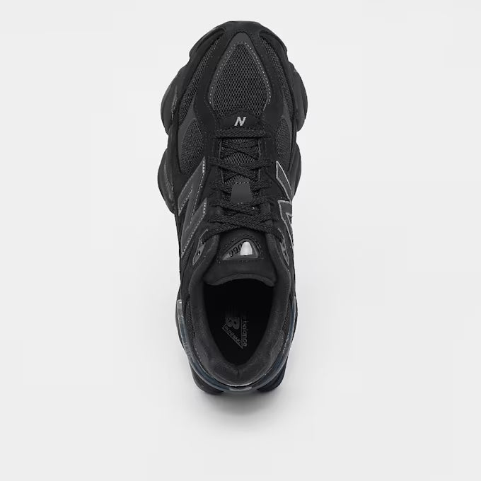 New Balance 9060 Triple Black