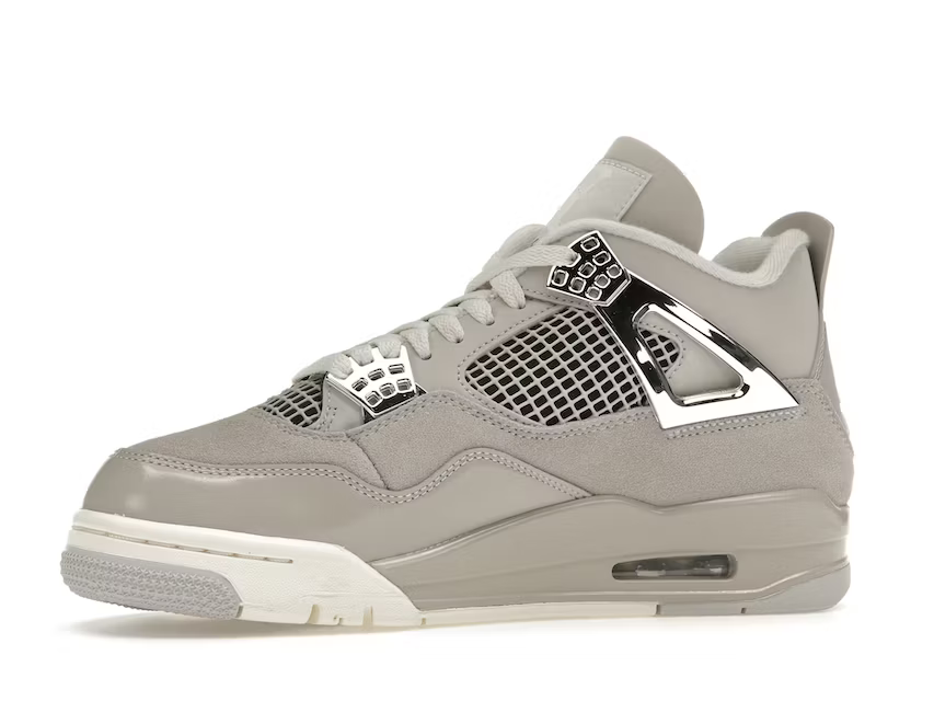 Air Jordan 4 Craft Frozen Moments