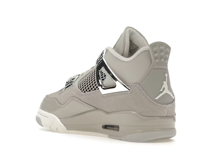 Air Jordan 4 Craft Frozen Moments